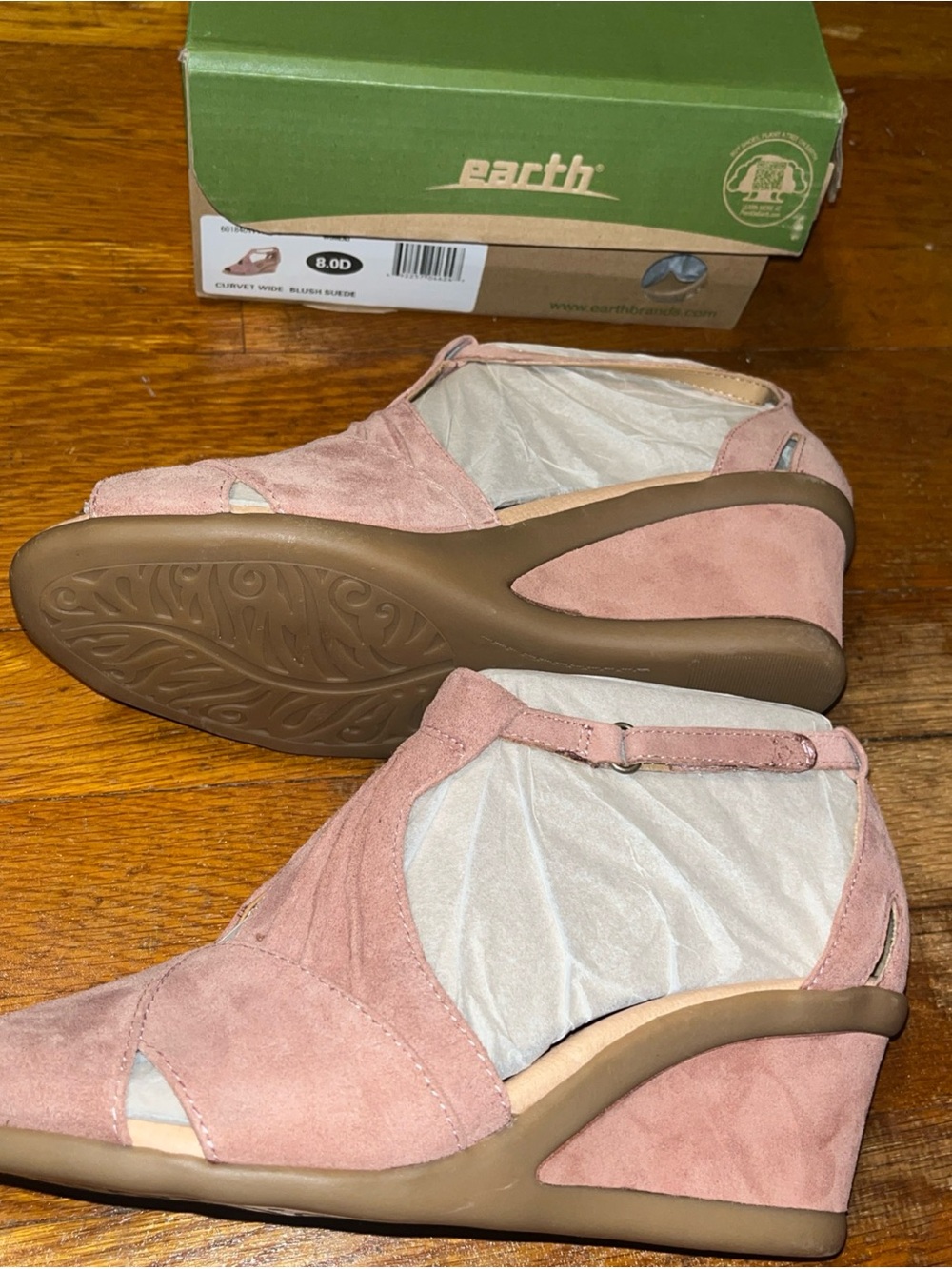 Earth Curvet Pink Blush Leather Suede Wedge Sandals Size 8 D Wide